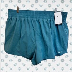 Nike Shorts NWT